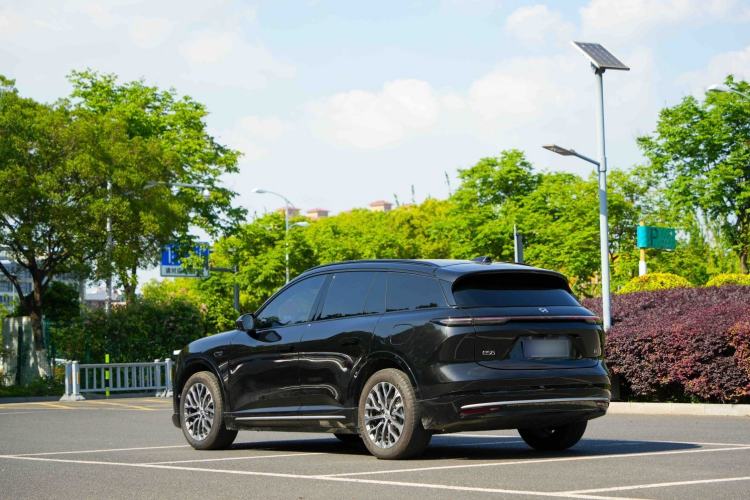 Used Nio ES6 2025 75 kWh Exterior 6