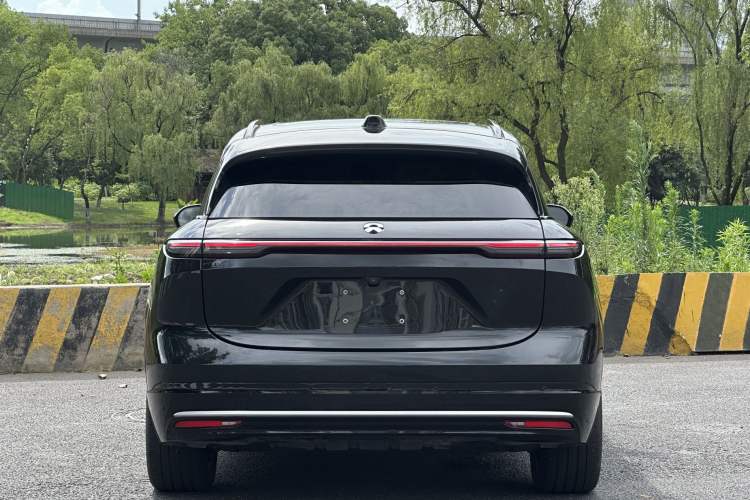 Used Nio ES6 2025 75 kWh Exterior 6