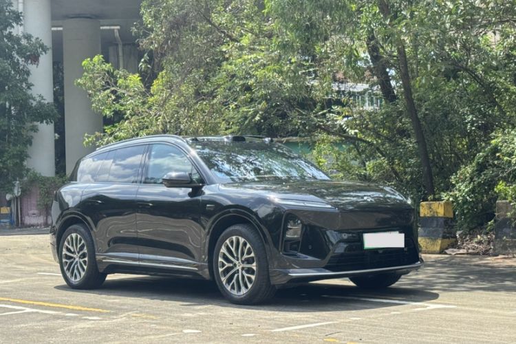 Used Nio ES6 2025 75 kWh Exterior 7