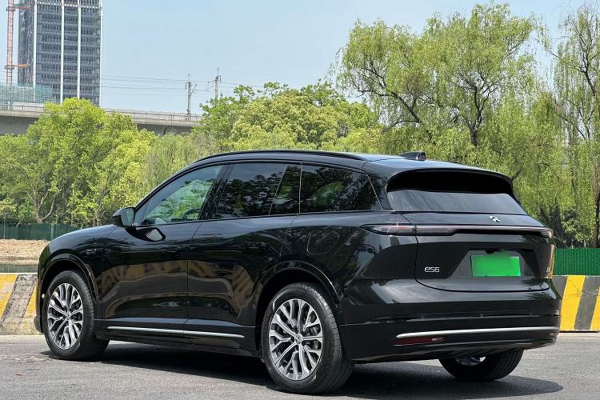 Used Nio ES6 2025 75 kWh Exterior 7