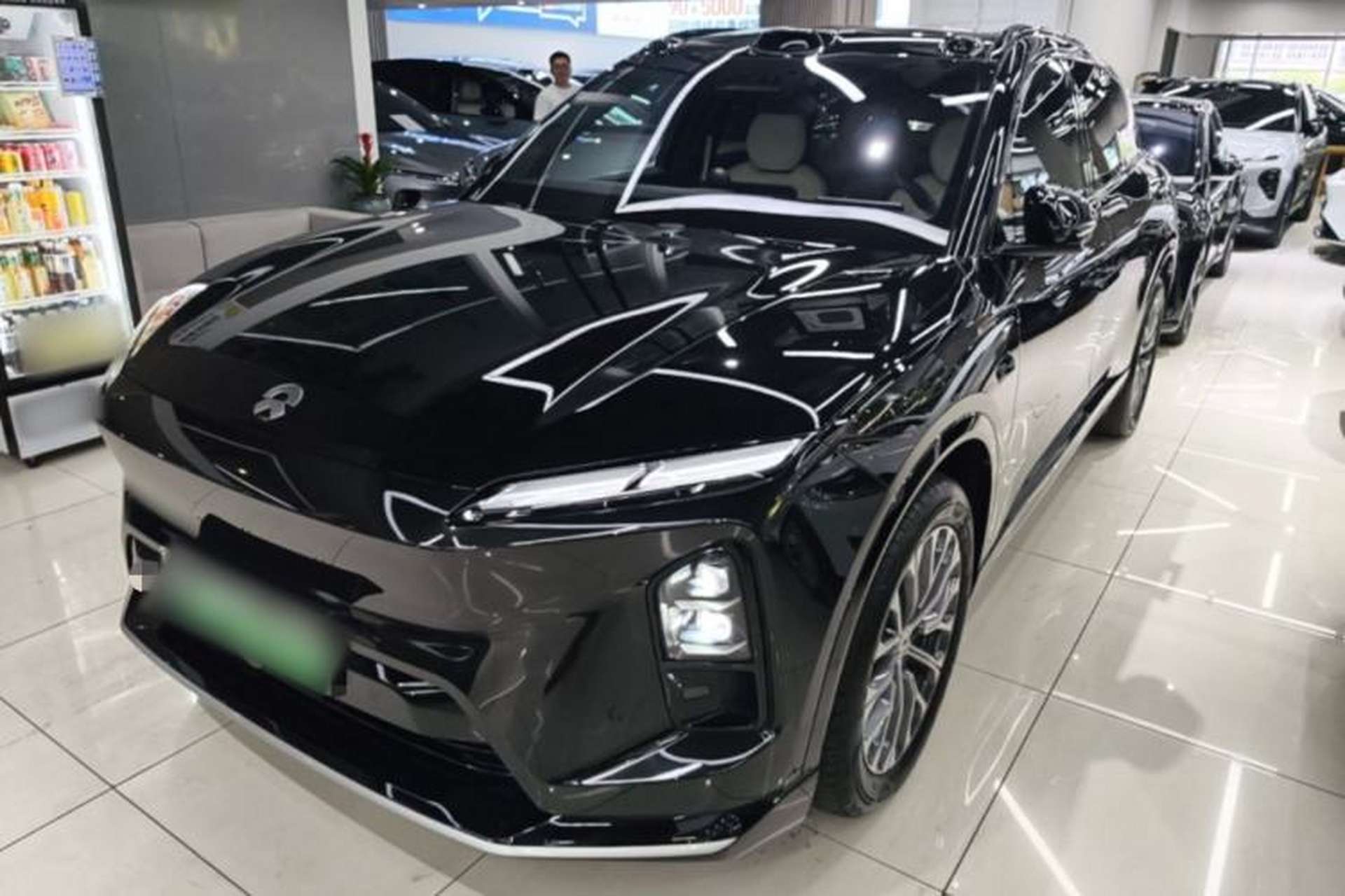 Used Nio ES6 2025 75 kWh Front Left 45 Deg