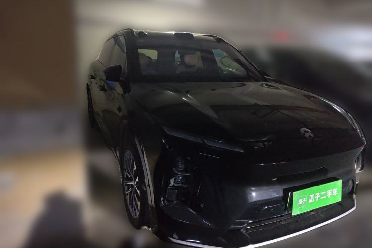 Used Nio ES6 2025 75 kWh Front Right 45 Deg