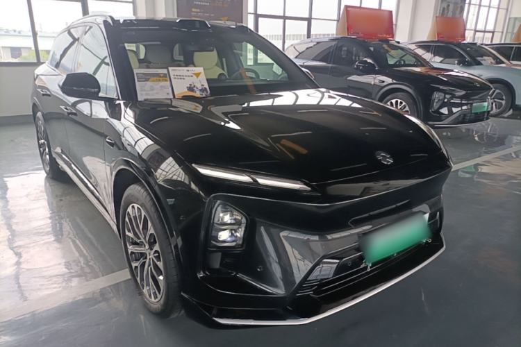 Used Nio ES6 2025 75 kWh Front Right 45 Deg