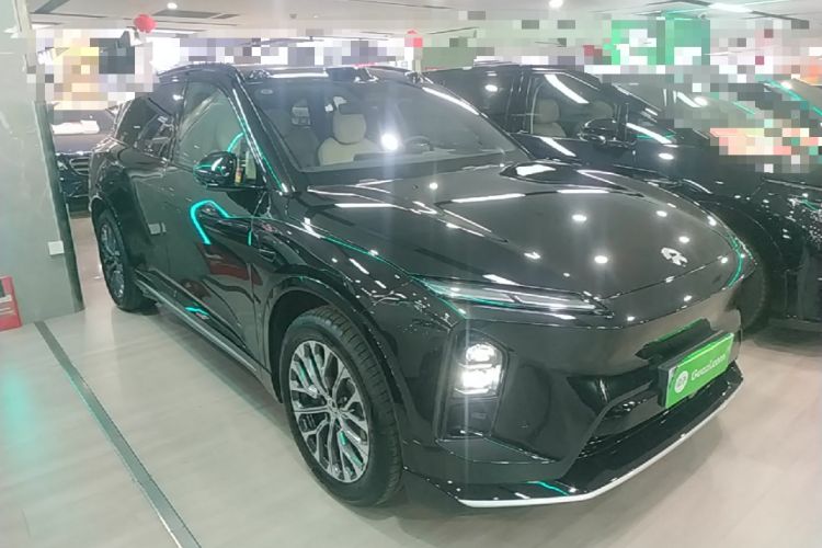 Used Nio ES6 2025 75 kWh Front Right 45 Deg