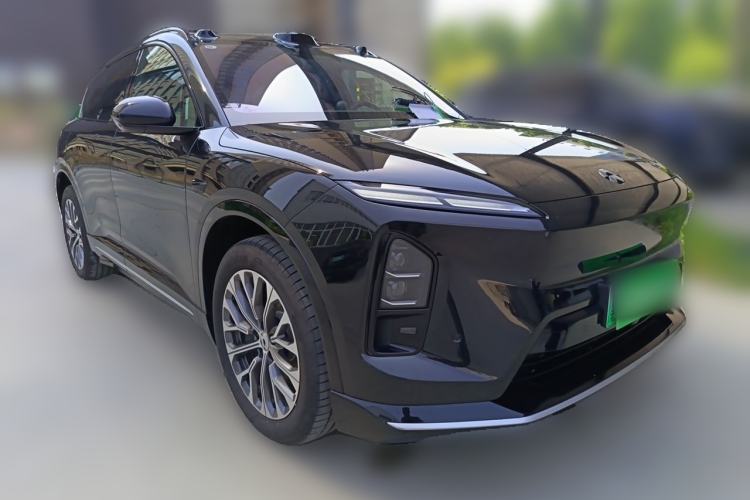 Used Nio ES6 2025 75 kWh Front Right 45 Deg