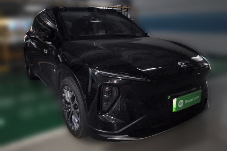 Used Nio ES6 2025 75 kWh Front Right 45 Deg