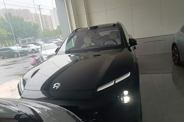 Used Nio ES6 2025 75 kWh Front