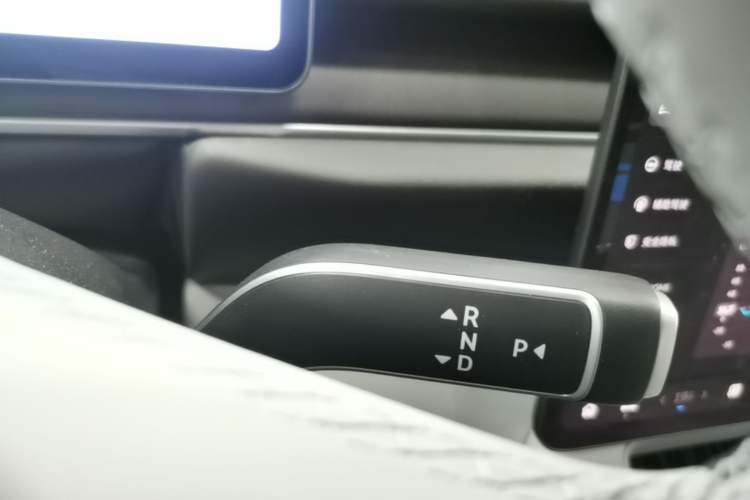 Used Nio ES6 2025 75 kWh Gear Lever