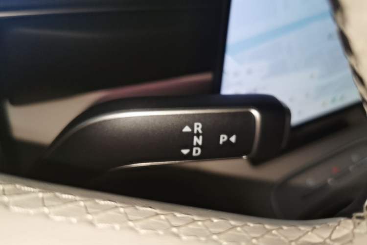 Used Nio ES6 2025 75 kWh Gear Lever