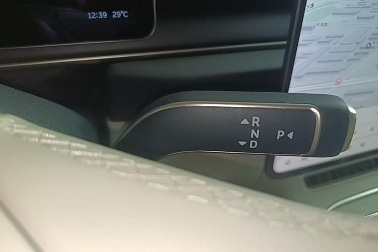 Used Nio ES6 2025 75 kWh Gear Lever