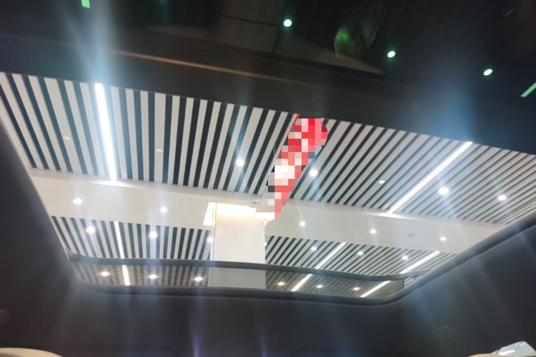 Used Nio ES6 2025 75 kWh Headliner