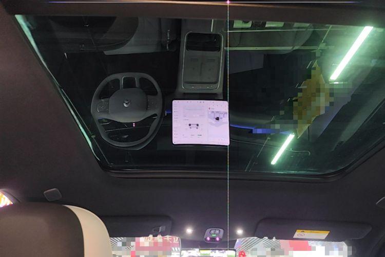 Used Nio ES6 2025 75 kWh Headliner