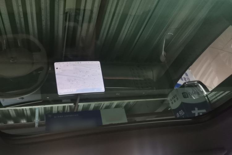 Used Nio ES6 2025 75 kWh Headliner
