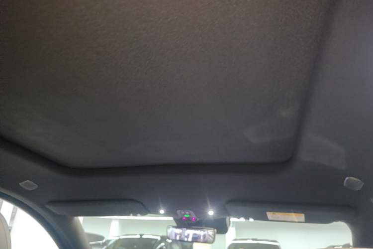 Used Nio ES6 2025 75 kWh Headliner
