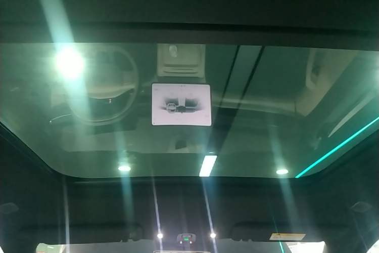 Used Nio ES6 2025 75 kWh Headliner