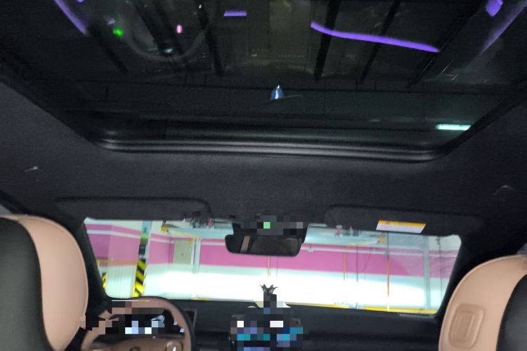 Used Nio ES6 2025 75 kWh Headliner