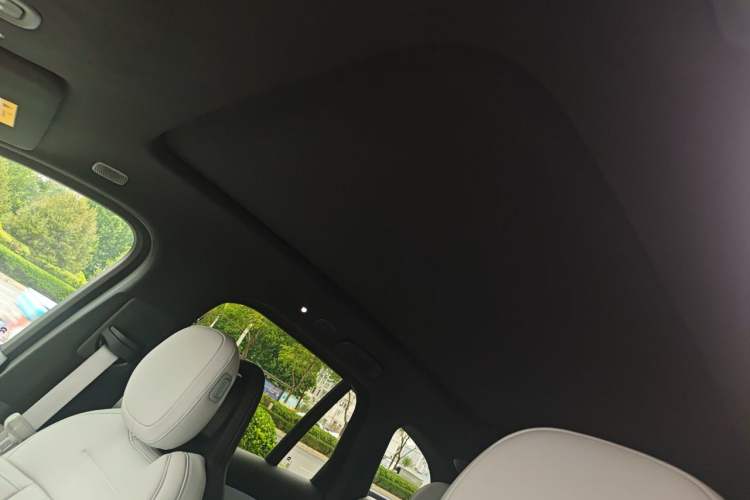 Used Nio ES6 2025 75 kWh Headliner