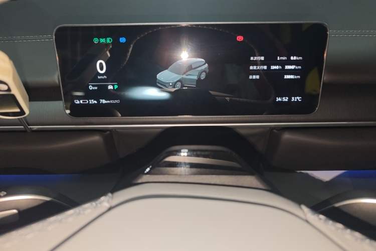 Used Nio ES6 2025 75 kWh Instrument Cluster