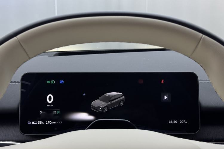 Used Nio ES6 2025 75 kWh Interior 2
