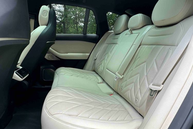Used Nio ES6 2025 75 kWh Interior 3