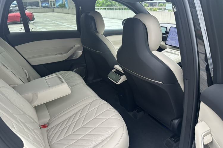 Used Nio ES6 2025 75 kWh Interior 5