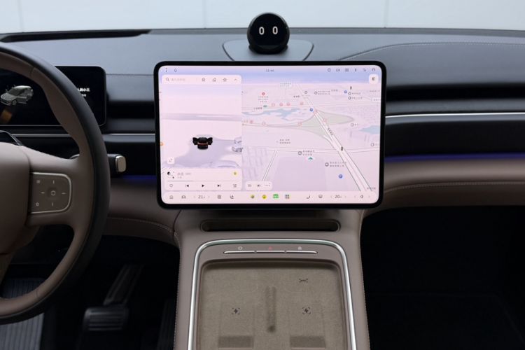 Used Nio ES6 2025 75 kWh Interior 8
