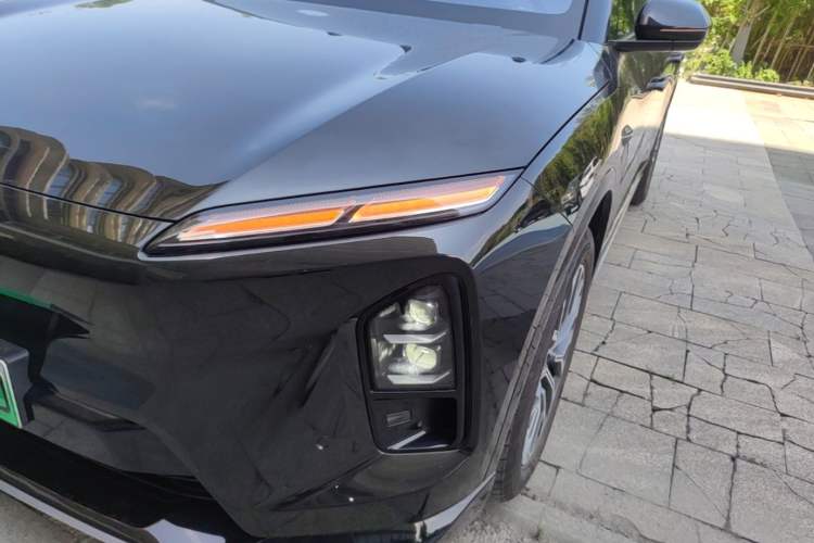 Used Nio ES6 2025 75 kWh Left Front Headlight