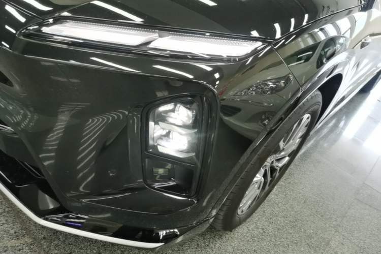 Used Nio ES6 2025 75 kWh Left Front Headlight