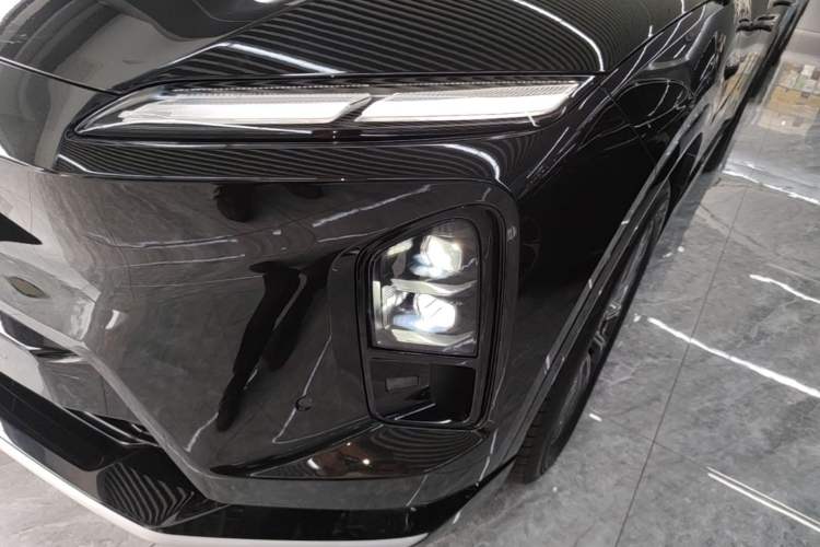 Used Nio ES6 2025 75 kWh Left Front Headlight