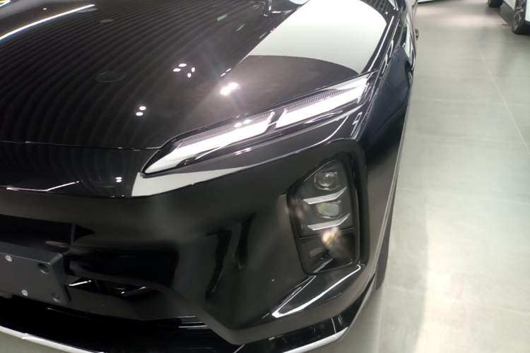 Used Nio ES6 2025 75 kWh Left Front Headlight