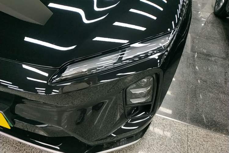 Used Nio ES6 2025 75 kWh Left Front Headlight