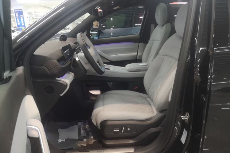 Used Nio ES6 2025 75 kWh Left Front Seat