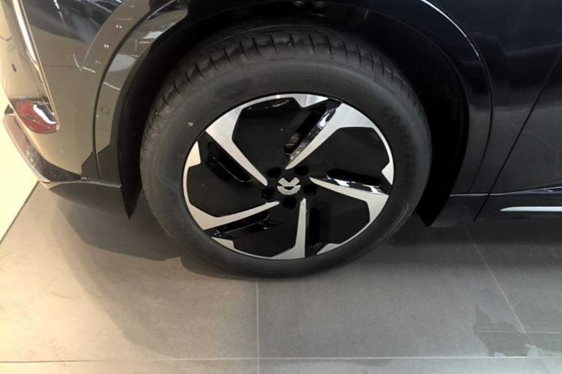 Used Nio ES6 2025 75 kWh Left Front Wheel Hub