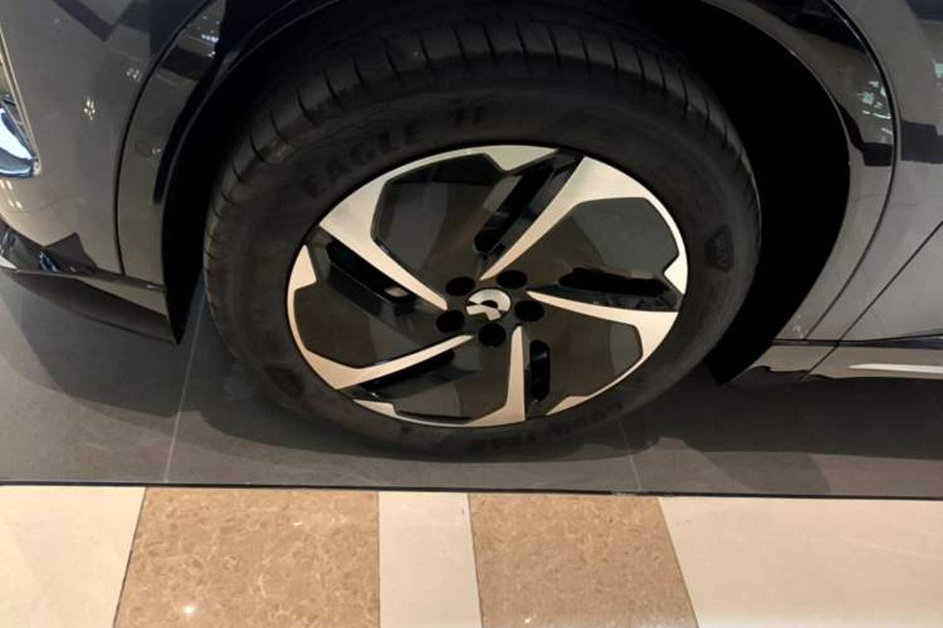 Used Nio ES6 2025 75 kWh Left Front Wheel Hub