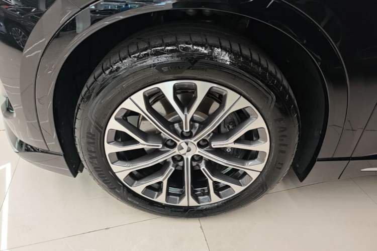 Used Nio ES6 2025 75 kWh Left Front Wheel Hub
