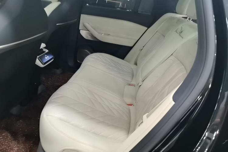 Used Nio ES6 2025 Model 100kWh 300,000th Anniversary Edition Left Rear Seat