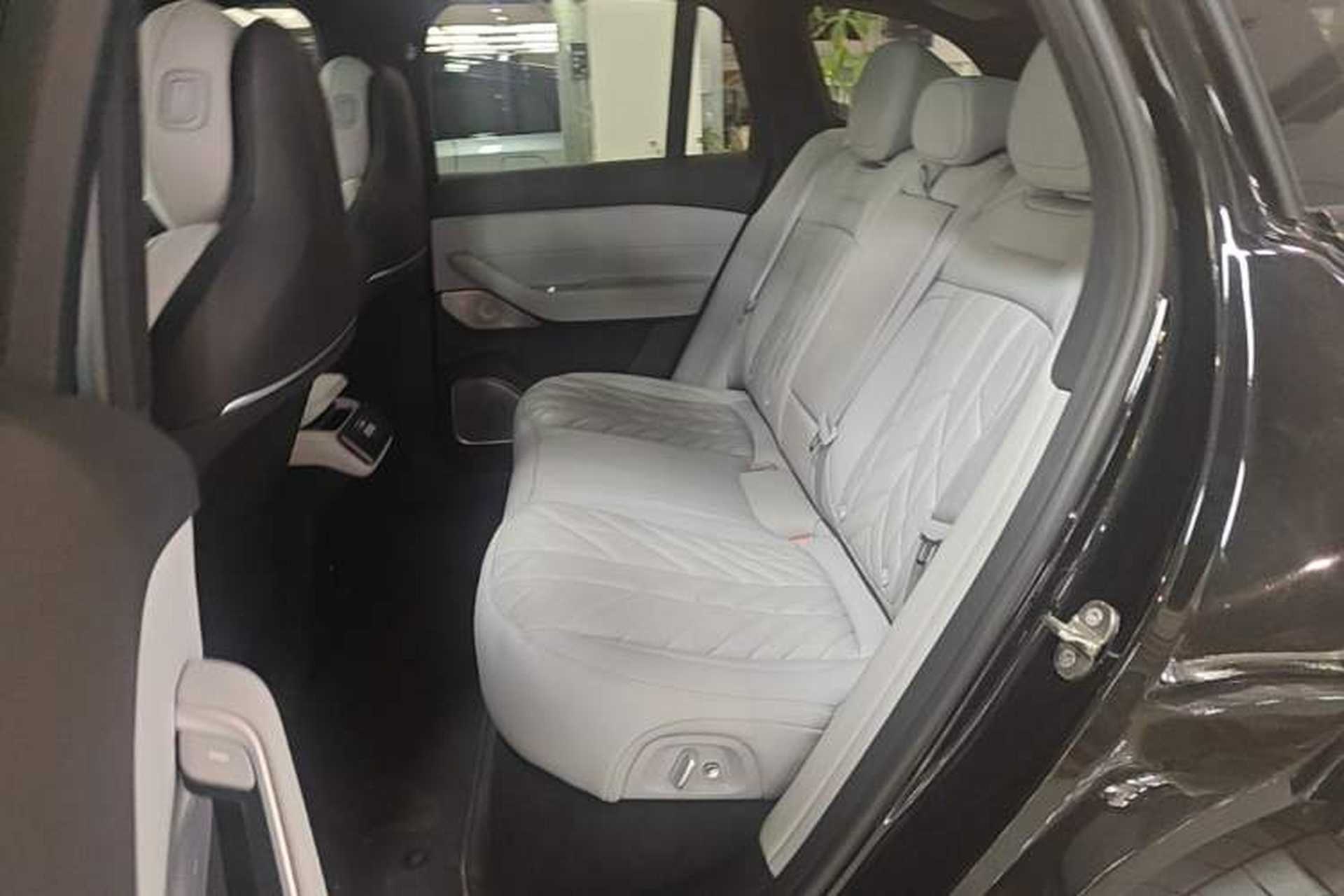 Used Nio ES6 2025 75 kWh Left Rear Seat