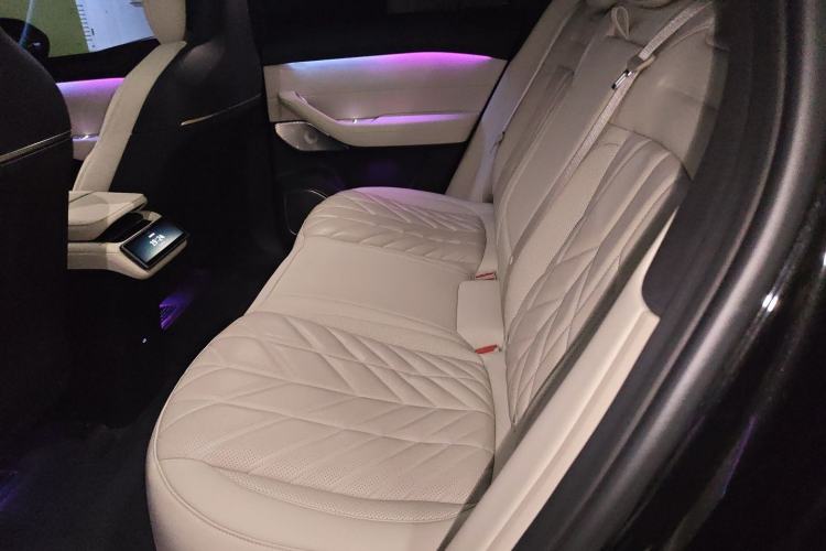 Used Nio ES6 2025 75 kWh Left Rear Seat