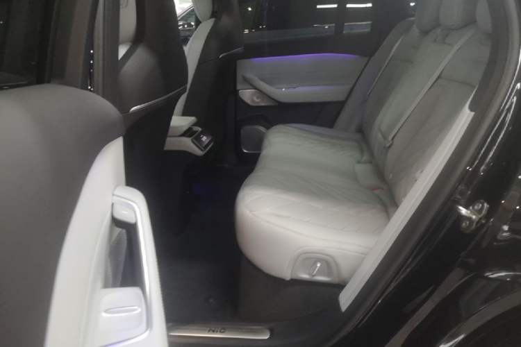 Used Nio ES6 2025 75 kWh Left Rear Seat