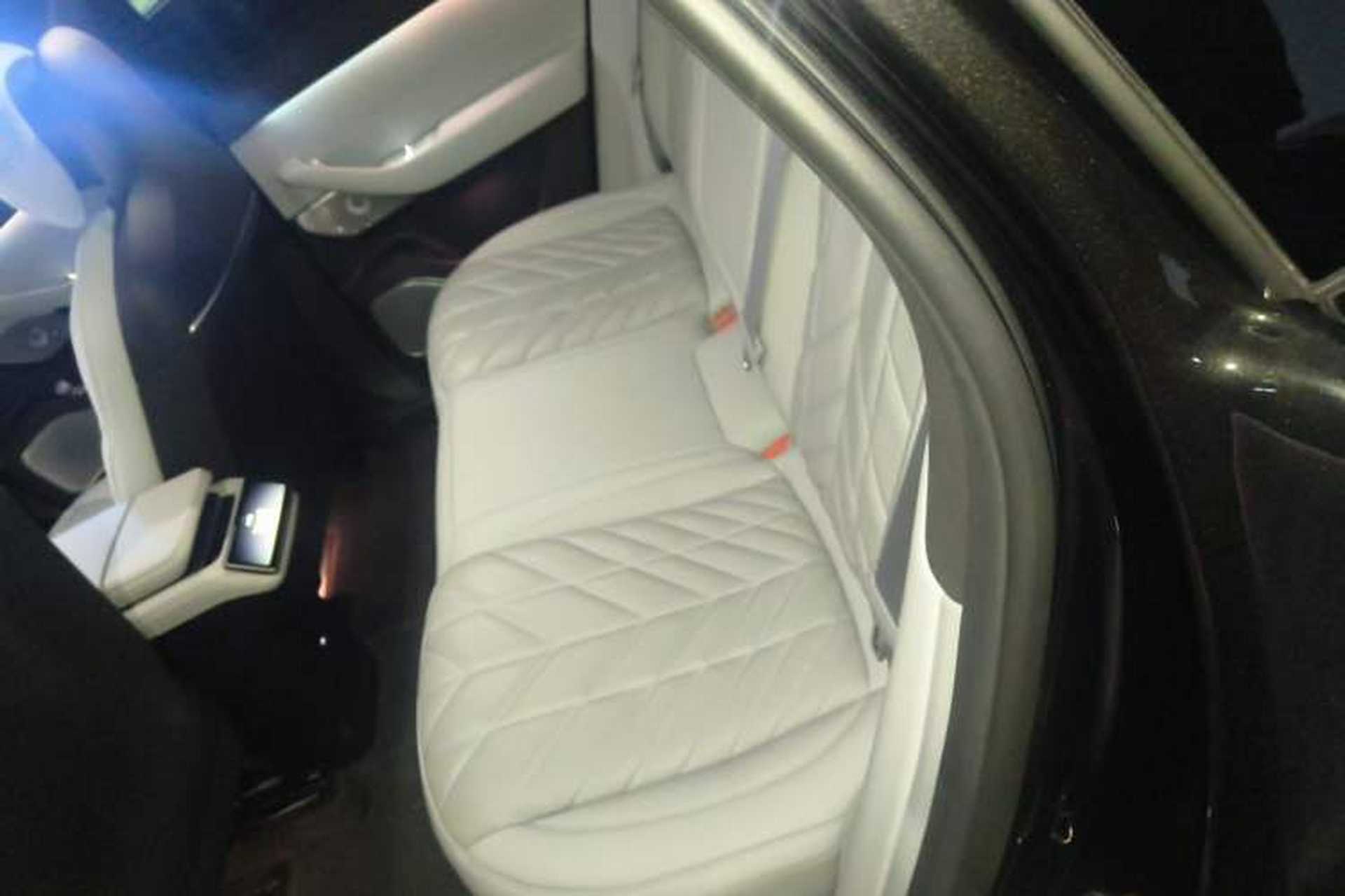 Used Nio ES6 2025 75 kWh Left Rear Seat
