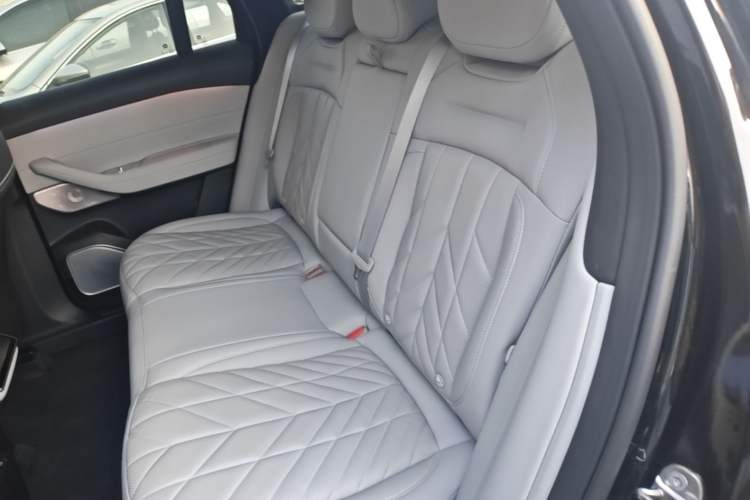 Used Nio ES6 2025 75 kWh Left Rear Seat