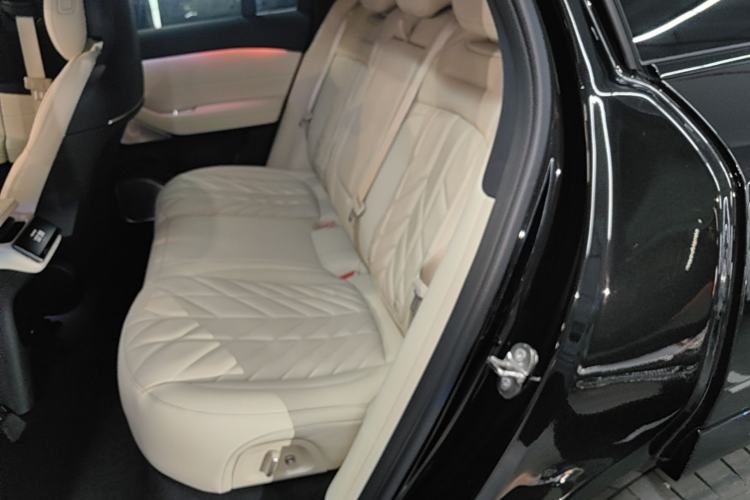 Used Nio ES6 2025 75 kWh Left Rear Seat