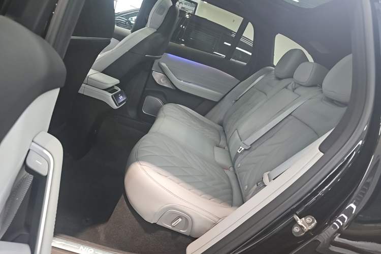 Used Nio ES6 2025 75 kWh Left Rear Seat