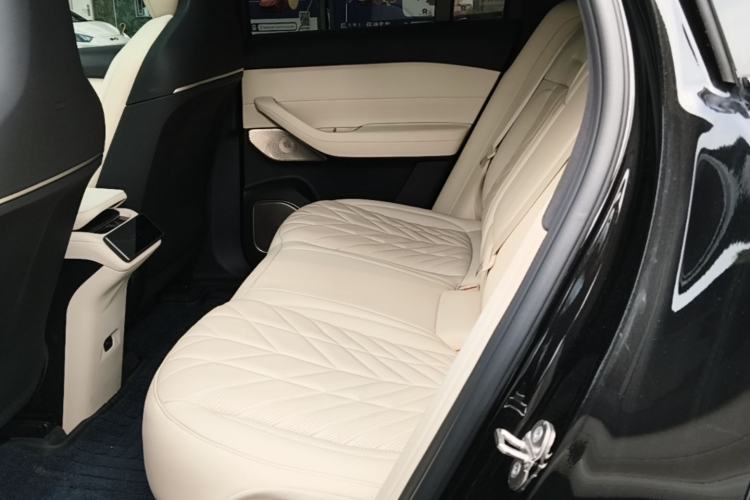 Used Nio ES6 2025 75 kWh Left Rear Seat