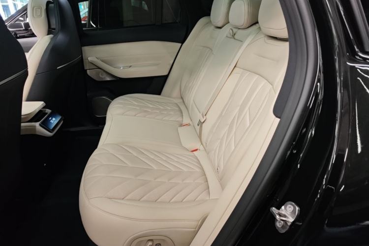 Used Nio ES6 2025 75 kWh Left Rear Seat