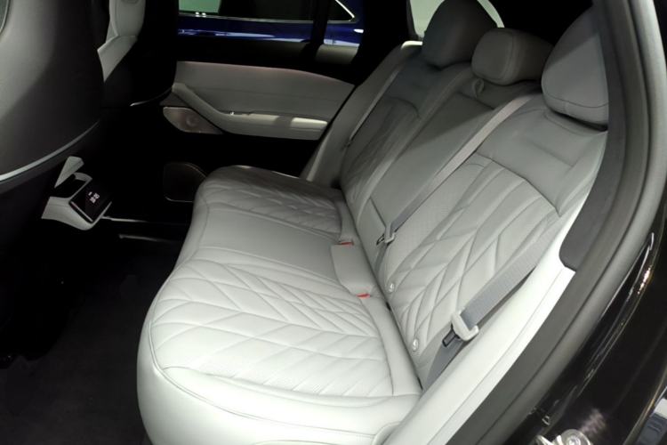Used Nio ES6 2025 75 kWh Left Rear Seat