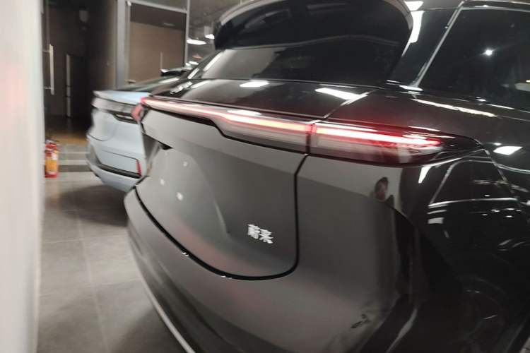 Used Nio ES6 2025 75 kWh Rear
