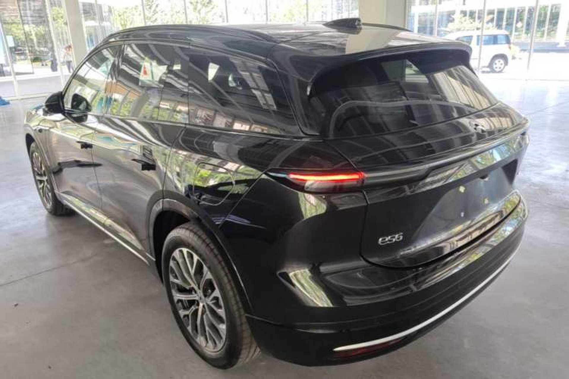 Used Nio ES6 2025 75 kWh Rear Left 45 Deg
