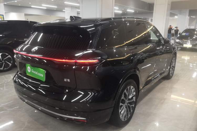 Used Nio ES6 2025 75 kWh Rear Right 45 Deg
