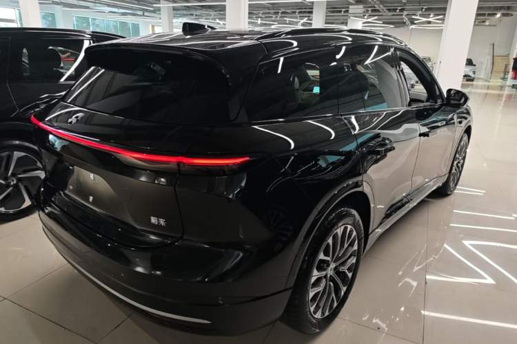 Used Nio ES6 2025 75 kWh Rear Right 45 Deg